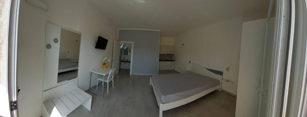 Briciola'S Rooms Porto Cesareo Exterior photo