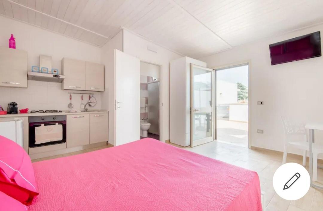 Briciola'S Rooms Porto Cesareo Exterior photo