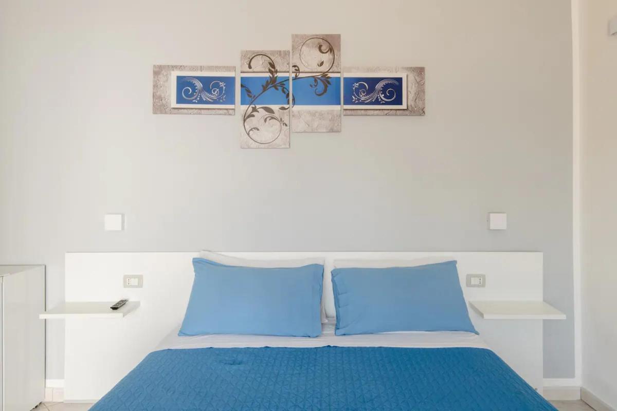 Briciola'S Rooms Porto Cesareo Exterior photo
